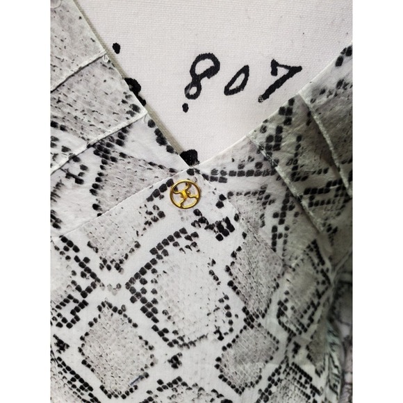 VIX Paula Hermanny Cover Up Women Small White Snake Print Sleeveless V Neck Logo - Picture 9 of 11